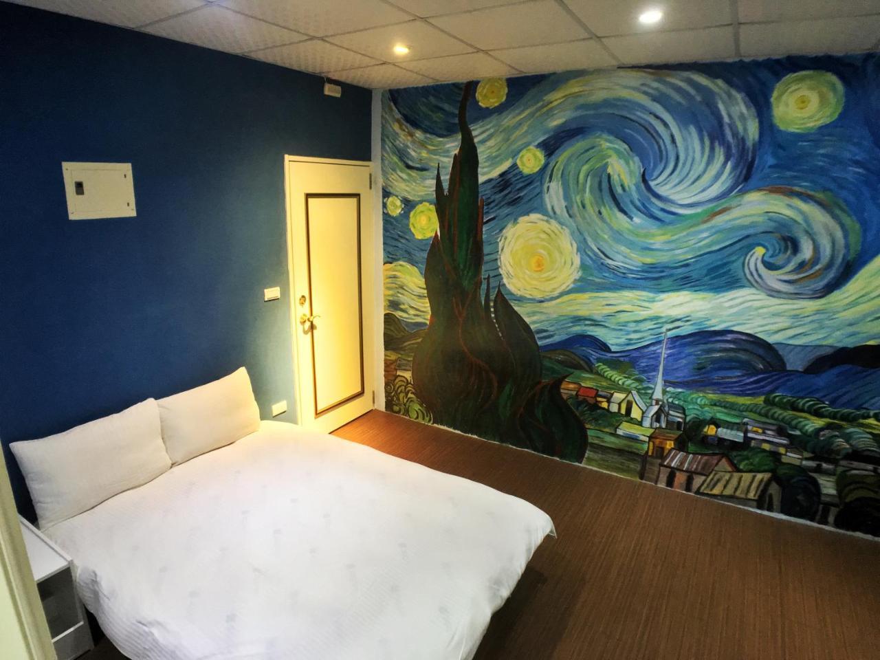 Fengchia Oslo Hotel Тайджун Екстериор снимка